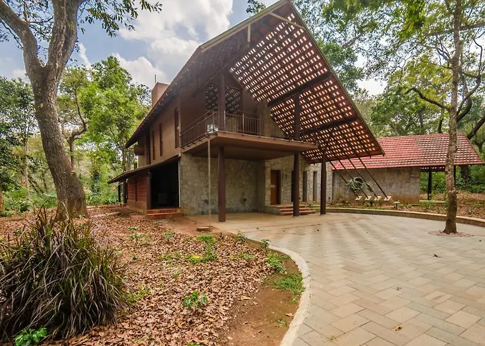 Stayvista At Acacia Villa Two - Pet Friendly Madikeri